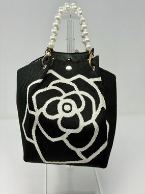 Elegant Black & White Floral Knit Pearl-Handle Small Tote